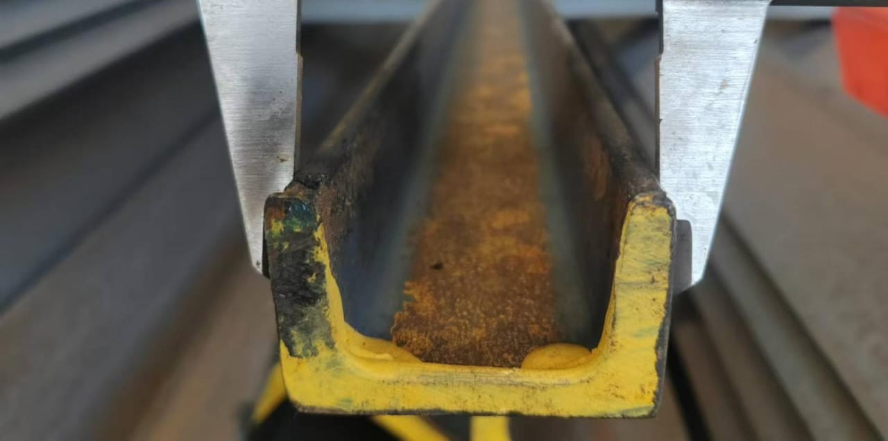 Keunggulan Metode Hot Dip Galvanizing pada Besi UNP untuk Proyek Outdoor